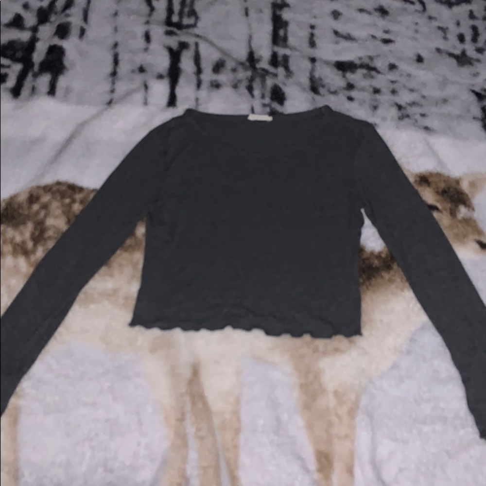 2/$10 Grey Crop Top Long Sleeve
